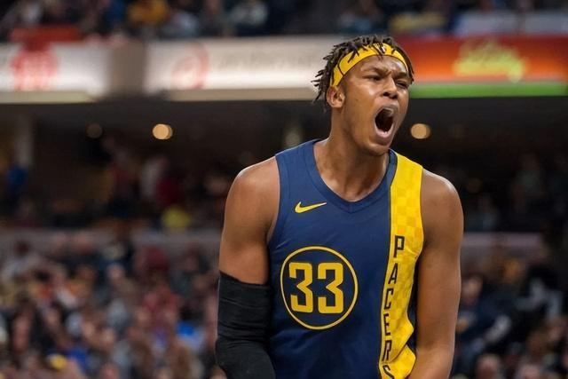 字母46+16雄鹿擒公牛5连胜 快船送奇才14连败